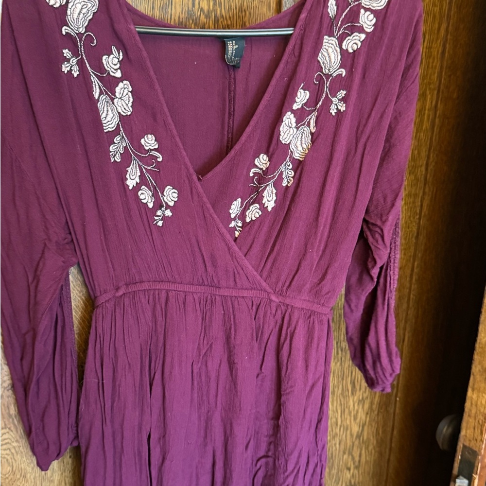 Forever 21 Purple Dress with White Floral Embroidery
